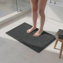 Kit 3 Tapete Chenille Pipoca Antiderrapante Absorvente Banheiro 60cm x 40