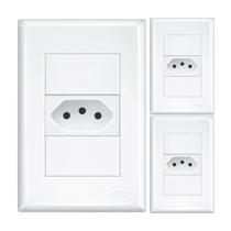 Kit 3 Tomadas 10a com placa + suporte 4x2 Fame Evidence