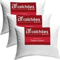 Kit 3 Travesseiros 50x70cm Antialérgico Lavável Fibra Siliconada Macio - BF Colchões Kit 3 Travesseiros 50x70cm Antialérgico Lavável Fibra Siliconada Macio - BF Colchões
