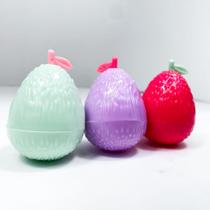 Kit 3 unidades de lip balm formato fruta lichia hidratante cheirinho doce bolinha textura confortável