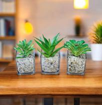 Kit 3 Vasinho De Vidro Com Plantinha Artificial Decorativo Kit 3 Vasinho De Vidro Com Plantinha Artificial Decorativo