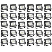 Kit 30 Refletores LED retangular IP65 30W 5500k LUMANTI Kit 30 Refletores LED retangular IP65 30W 5500k LUMANTI