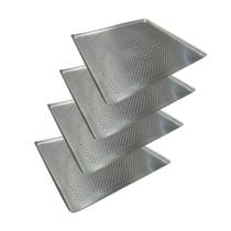 Kit - 4 Assadeiras Estampada Perfurada Alumínio 35cm x 35cm Prp-004 - Cimapi Kit - 4 Assadeiras Estampada Perfurada Alumínio 35cm x 35cm Prp-004 - Cimapi