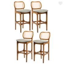 Kit 4 Banquetas Alta em Madeira Decor Encosto Rattan Estofada Linho Verde L84 RMI Kit 4 Banquetas Alta em Madeira Decor Encosto Rattan Estofada Linho Verde L84 RMI
