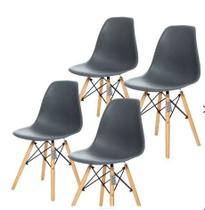 Kit 4 Cadeiras Eames Cinza com Pés de Madeira Decorativas Eiffel Charles