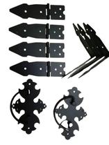 Kit 4 Cantoneiras + 4 Dobradiças L116 + 2 Puxadores Medalhão Kit 4 Cantoneiras + 4 Dobradiças L116 + 2 Puxadores Medalhão