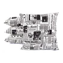 Kit 4 Capas de Almofadas 45x45cm Estampa Jornal