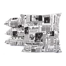 kit 4 capas de almofadas Gorgurinho de Jornal preto 45 x 45