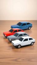 Kit 4 Miniaturas Carros Clássicos Plástico 20x7x8cm Kit 4 Miniaturas Carros Clássicos Plástico 20x7x8cm