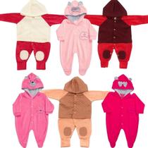 Kit 4 Peças Macacão Plush Bordado Bebe Menina Pé Reversível C/Capuz Kit 4 Peças Macacão Plush Bordado Bebe Menina Pé Reversível C/Capuz