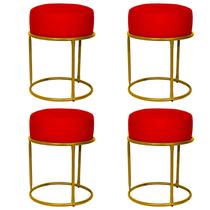 Kit 4 puff decorativos para sala luxe base dourada suede vermelho - clique e decore
