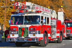 Kit 4 Quebra-Cabeças Viatura dos Heróis Bombeiros de 60 peças