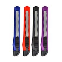 Kit 4 Unidades Estilete Estreito Plástico 9mm Bazze CORES SORTIDAS B4001 Aço Carbono Antiferrugem e Trava de Segurança