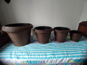 Kit 4 vasos de flor em fibra sintética redondo vários tamanhos (P+M+G+GG)