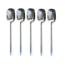 Kit 48 colheres Sobremesa Vazada Prata Descartável 14cm Kit 48 colheres Sobremesa Vazada Prata Descartável 14cm