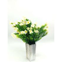Kit 5 Buquês De Flores Artificiais Freesia Buquê Com 75 Florzinhas