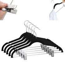 Kit 5 Cabides Slim De Veludo Preto Com 10 Presilhas - Organização E Elegância Kit 5 Cabides Slim De Veludo Preto Com 10 Presilhas - Organização E Elegância