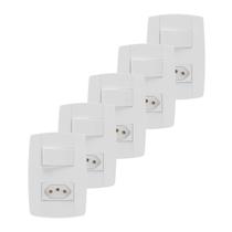 Kit 5 Conjunto Interruptor Simples + Tomada 10A 4X2 Branca Kit 5 Conjunto Interruptor Simples + Tomada 10A 4X2 Branca