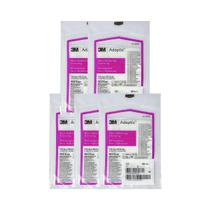 Kit 5 Curativo Não Aderente Adaptic 7,6 x 20,3cm 3M Kit 5 Curativo Não Aderente Adaptic 7,6 x 20,3cm 3M