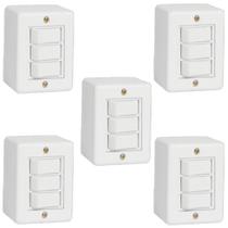 Kit 5 Interruptor Simples Triplo Sobrepor 6A Sistema X Box Kit 5 Interruptor Simples Triplo Sobrepor 6A Sistema X Box