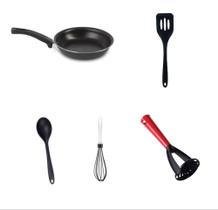 Kit 5 peças- frigideira de ovo- amassador de batata- fue- espatula- colher silicone