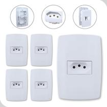 KIT 5 Tomadas 10A Branca 3 Pinos Horizontal Slim 4x2 Ilumi 2P+T 250V KIT 5 Tomadas 10A Branca 3 Pinos Horizontal Slim 4x2 Ilumi 2P+T 250V