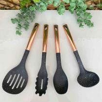 Kit 5 Utensílios de Cozinha Branco e Preto com Rose Gold Ouro Nylon Luxo + Brinde Suporte de Parede