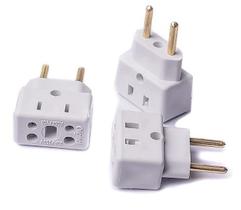 Kit 50 Adaptador de Tomada BOB Esponja 10A e 20A Kit 50 Adaptador de Tomada BOB Esponja 10A e 20A