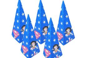 Kit 50 Caixinhas Cone Lembrancinhas Decoração Mulher Maravilha e Super Man