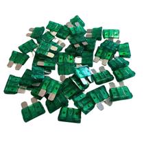 Kit 50 Fusíveis Lâmina Médio 30 Amperes Universal Verde AMS16030