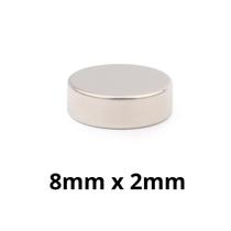 Kit 50 Peças Imã Neodímio Disco Magnético N35 8 x 2 mm Super Forte Potente Redondo Kit 50 Peças Imã Neodímio Disco Magnético N35 8 x 2 mm Super Forte Potente Redondo