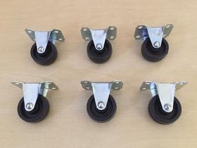 Kit 50 Rodas 32mm Pp Preta Rodizio Placa/chapa Fixa 4 Furos