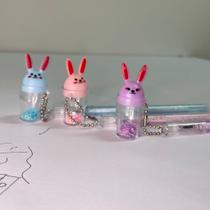 Kit 6 canetas chaveiro copinho de coelhinho com glitter criativa escola/trabalho