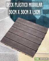 Kit 6 Deck modular plástico textura madeira para box piscina varanda - Trideck