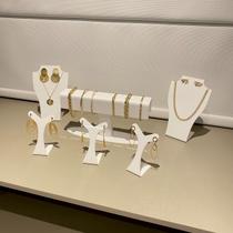 Kit 6 Expositores de Joias Acrílico Branco Organizador para Pulseiras Colares e Brincos para Vitrine Kit 6 Expositores de Joias Acrílico Branco Organizador para Pulseiras Colares e Brincos para Vitrine