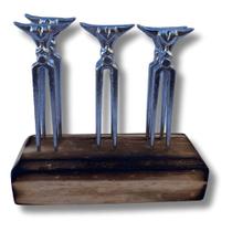 Kit 6 Garfos Bull E Suporte De Madeira Cinza