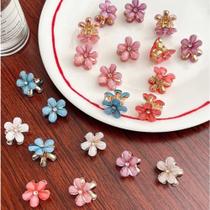 Kit 6 Mini Piranha Florzinha Colorida Com Strass no Meio Kit 6 Mini Piranha Florzinha Colorida Com Strass no Meio