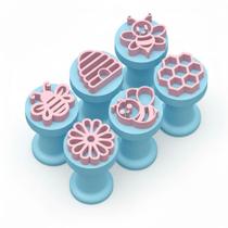 Kit 6 Peças Abelhinhas Modelo Carimbos para Doces Kit 6 Peças Abelhinhas Modelo Carimbos para Doces