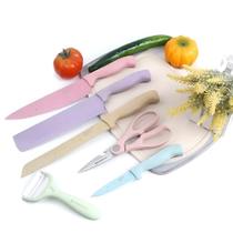Kit 6 Peças Facas Coloridas Inox com Tesoura e Descascador Kit 6 Peças Facas Coloridas Inox com Tesoura e Descascador