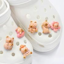 Kit 6 Pins Capivara Enfeites em Resina para Babuche