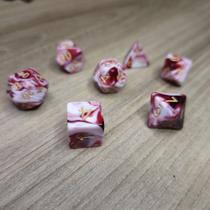 Kit 7 dados rpg de mesa papel meclada branca vermelha d4 d6 d8 d10 d12 d20 d100 d% compativel d&d tormenta Kit 7 dados rpg de mesa papel meclada branca vermelha d4 d6 d8 d10 d12 d20 d100 d% compativel d&d tormenta