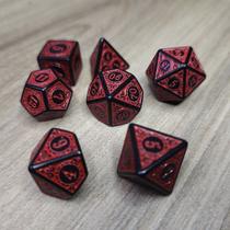 Kit 7 dados rpg de mesa papel vermelho preto d4 d6 d8 d10 d12 d20 d100 d% compativel d&d tormenta