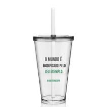 Kit 8 Copos Com Tampa E Canudo Exemplo Sustentável Kit 8 Copos Com Tampa E Canudo Exemplo Sustentável