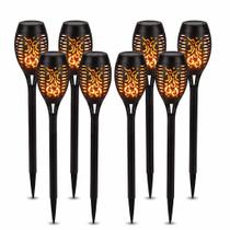 Kit 8 Luminárias Solares de Jardim Tocha Efeito Chama, 12 LEDs Luz Quente, À Prova d'Água, Acendimento Automático Kit 8 Luminárias Solares de Jardim Tocha Efeito Chama, 12 LEDs Luz Quente, À Prova d'Água, Acendimento Automático