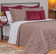 Kit Acolchoado Casal Queen Belga 400 Fios Bordado - 3 Peças Kit Acolchoado Casal Queen Belga 400 Fios Bordado - 3 Peças