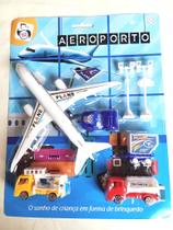 Kit Aeroporto De Brinquedo Com 7 Peças