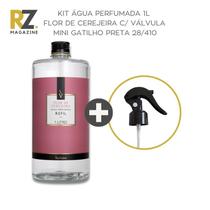 Kit Água Perfumada p/Tecidos, Roupas e Lençóis 1 Litro Flor de Cerejeira c/ Válvula Mini Gatilho Preta 28/410 Kit Água Perfumada p/Tecidos, Roupas e Lençóis 1 Litro Flor de Cerejeira c/ Válvula Mini Gatilho Preta 28/410