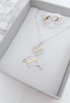 Kit Anel Brinco Pingente Coração Em Prata 925 Com Aplique De Ouro 14 K E Zircônias Kit Anel Brinco Pingente Coração Em Prata 925 Com Aplique De Ouro 14 K E Zircônias