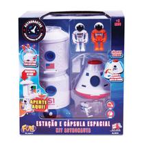 Kit Astronautas Estação e Capsula Espacial - Fun