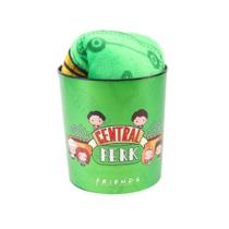 Kit Balde de Pipoca e Manta Central Perk - Zona Criativa Kit Balde de Pipoca e Manta Central Perk - Zona Criativa